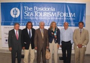Key figures of Greek sea tourism at the press conference prior to the 1st Posidonia Sea Tourism Forum.