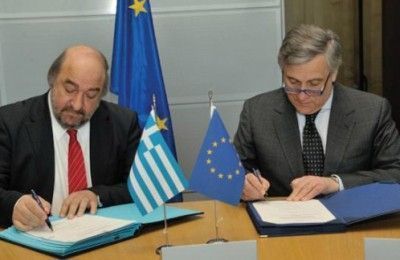 George Nikitiadis, Greek deputy culture and tourism minister and Antonio Tajani, vice-president of the European Commission, responsible for industry and entrepreneurship, last month signed the memorandum of understanding of the “50.000 tourists” pilot initiative.