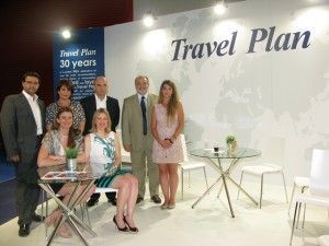 Travel Plan’s V. Michalakopoulos (commercial director), E. Protopapa (marine department), Y. Daskalakis (president), N. Bolias (general manager), C. Tsiliakou (marketing director), E. Messariti (public relations) and D. Rigatou (retail network).