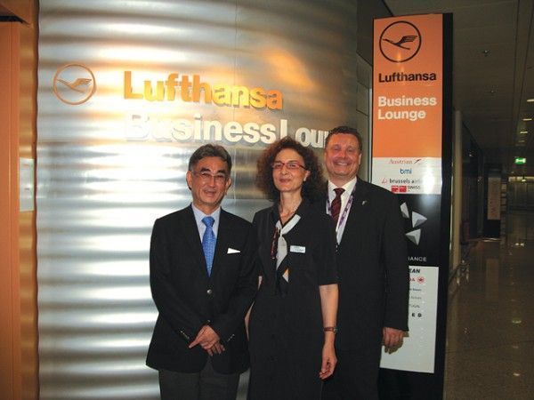 Revamped Lufthansa Business Lounge.