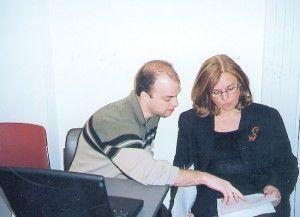 Christos Androutsakis of Patras University with Betty Hadjinikolaou, director of EOT's research and development directorate, and responsible for the creation and coordination of the organization's Internet site.