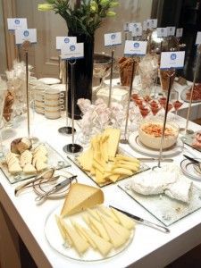 The Hellenic Chamber of Hotels called on to Greek hoteliers to introduce the "Greek Breakfast" through their units.