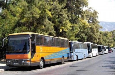 The establishment of a special electronic seal of authenticity for Greek tour buses was discussed between the General Pan-Hellenic Federation of Tourism Enterprises and the Transport Ministry. The seal is said to put an end to the circulation of illegal coaches.