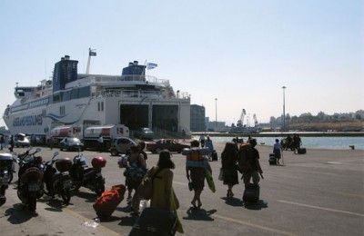 According to figures from the Greek coast guard, there was a light increase of passenger traffic during July-August period.