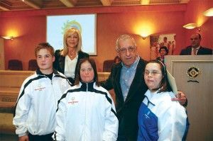 Athens’ hoteliers expressed their frustration last month because Joanna Despotopoulou, president of 2011 Special Olympics Greece (seen above with Athens Mayor Nikitas Kaklamanis at a past Special Olympics event), excluded hotels of the city’s commercial center from suggested athlete accommo­dation.