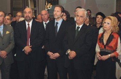 At a joint press conference with Maritime Affairs Minister Yiannis Diamantidis (first from right) at the Seatrade Cruise Shipping Exhibition in Miami, Deputy Culture and Tourism Minister George Nikitiadis (left) underlined that Greek ports are ready to constitute a base for the departure and arrival of non-E.U. flag cruise ships. They are pictured here with Culture and Tourism Minister Pavlos Geroulanos at a past event.