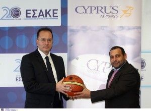 President of the Hellenic Basketball Clubs Association Yiorgos Halvayzakis with Cyprus Airways Head of Sales and Marketing in Greece Marinos Lykavgis.