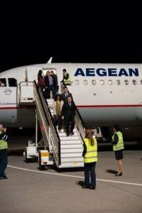 During the official event to mark the launch of Aegean’s operations at Kalamata, the first of the company’s flights from Munich touched down – flight A3 481, carrying 100 passengers, including Eftichios Vassilakis and Achilleas Konstantakopoulos and Konstantina Nikolakou, Deputy Regional Governor for Development-Projects-Regional Information.