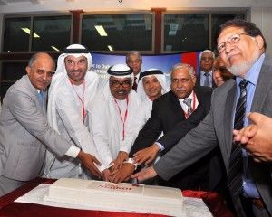 Cake cutting ceremony: (from left) Major General Mir Haider Ali Khan, CEO of Sialkot International Airport; Ahmed Khoory, Emirates’ Senior Vice President Commercial Operations – West Asia and Indian Ocean; His Excellency Essa El Basha Al Nuaimi, UAE Ambassador for Pakistan; Salah Al Ansari, Director, Visitor Information Bureaus – Department of Tourism and Commerce Marketing; Ashfaq Ahmed Chaudhry, Chairman Sialkot International Airport; together with other respresentatives of Sialkot International Airport.