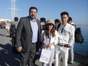 Heraklion Port Authority President Ioannis Bras with one of the Chinese newlyweds.