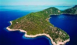 Oxia islet. Photo © Vladi Private Islands