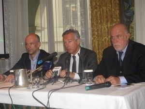 SETE's vice president, Ioannis Retsos; president, Andreas Andreadis; and general secretary, George Vernicos. Photo © GTP