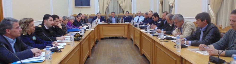 Regional Governor Stavros Arnaoutakis spoke of upgrading the quality of services offered on Crete during a recent meeting of the island's taxi union. Photo Source: Region of Crete