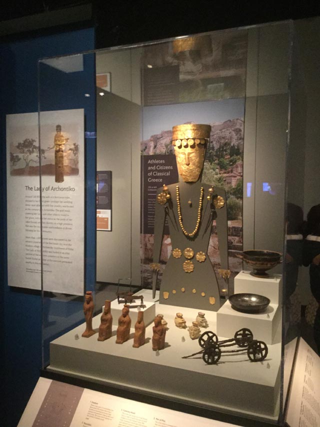 ‘The Greeks’ Exhibit Takes Chicago