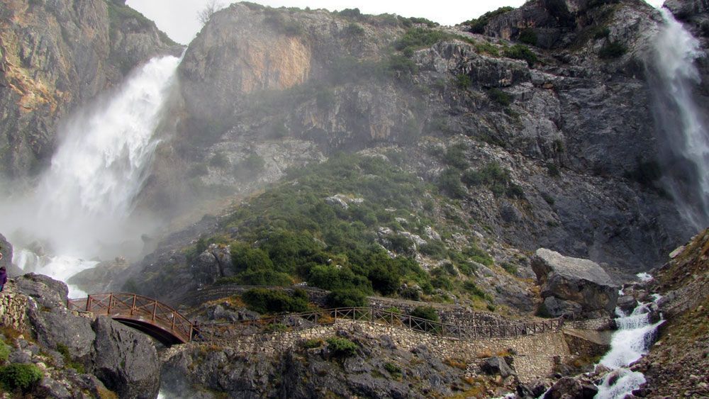 Tzoumerka waterfall.