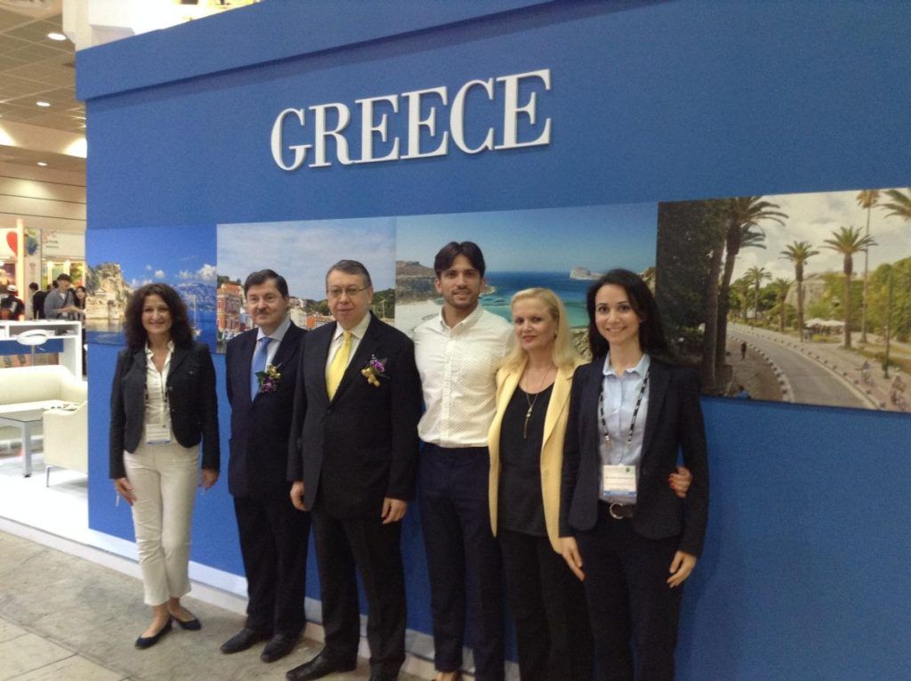 Cleopatra Apostolou, GNTO Market Research Department; the Ambassador of Greece in Seoul, Dionysis Sourvanos; Athanasios Karapetsas, the General Director of Economic and Commercial Affairs; Greek presenter in Korea, Andreas Varsakopoulos; and Aggeliki Fotopoulou and Ismini Valsamaki from the GNTO.