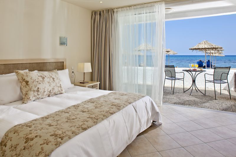 Creta Beach Hotel & Bungalows Family Waterfront Room