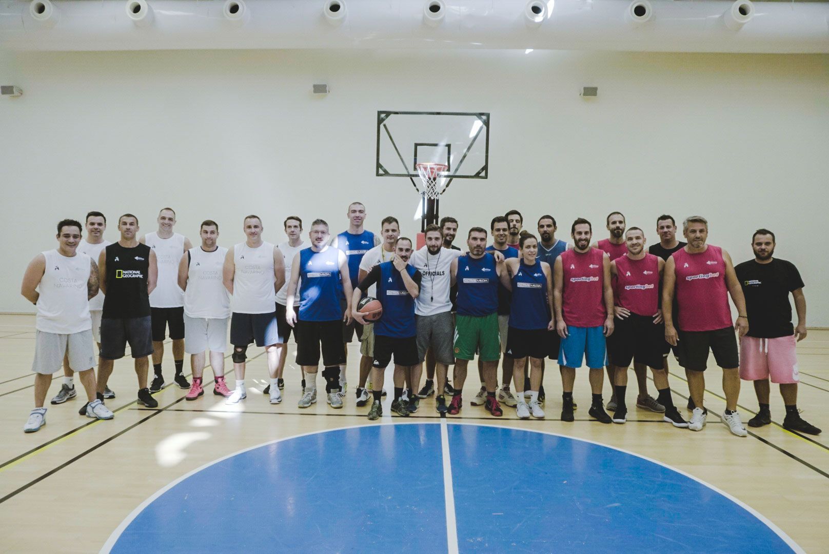 4on4 basketball tournament in Navarino Challenge (photo by Mike Tsolis).