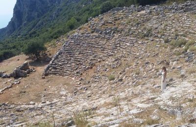 The ancient theater of Kassopi. Photo Source: @Diazoma