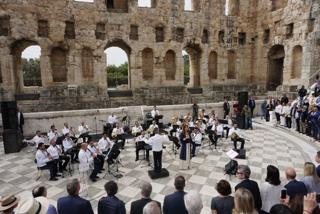Greek soprano Anastasia Zanni and the Hellenic Navy Band. Photo © Greek Travel Pages (GTP)