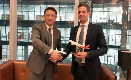 Wang Liya, Vice Chairman and President of Hong Kong Airlines and Michael Strassburger, vice president of commercial and industry Affairs at EL AL signed the codeshare agreement.