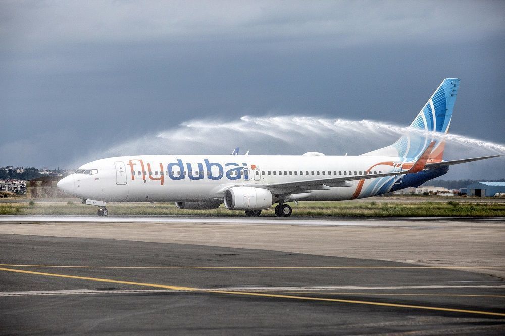 Flydubai’s Boeing 737 MAX 8 was welcomed to Thessaloniki's airport with a traditional water cannon salute.