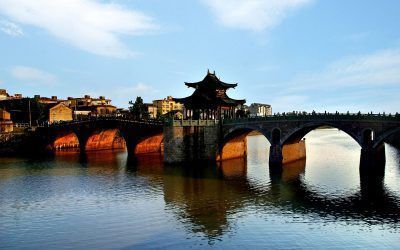 Tongji Bridge over the Beijing-Hangzhou Grand Canal. Photo source: Hangzhou Tourism Commission