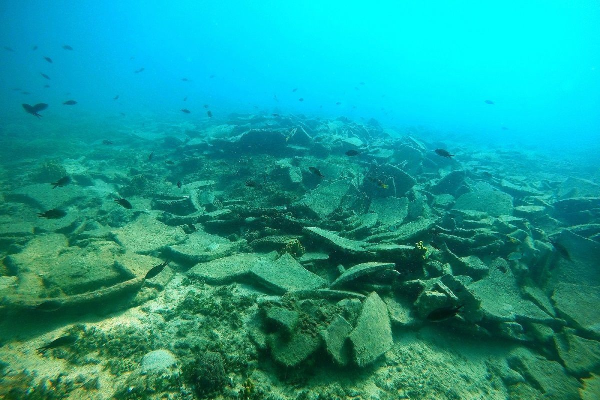 The shipwreck of Kikinthos, in the Pagasitikos Gulf.