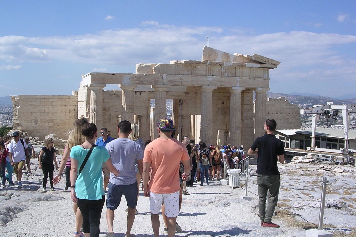 GTP Headlines Greece Breaks All Tourism Records, Welcomes 33 Million  Travelers in 2018 | GTP Headlines