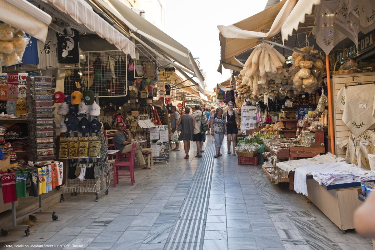 Meidani Street in Heraklion, Crete. Photo source: Visit Greece / Y. Skoulas
