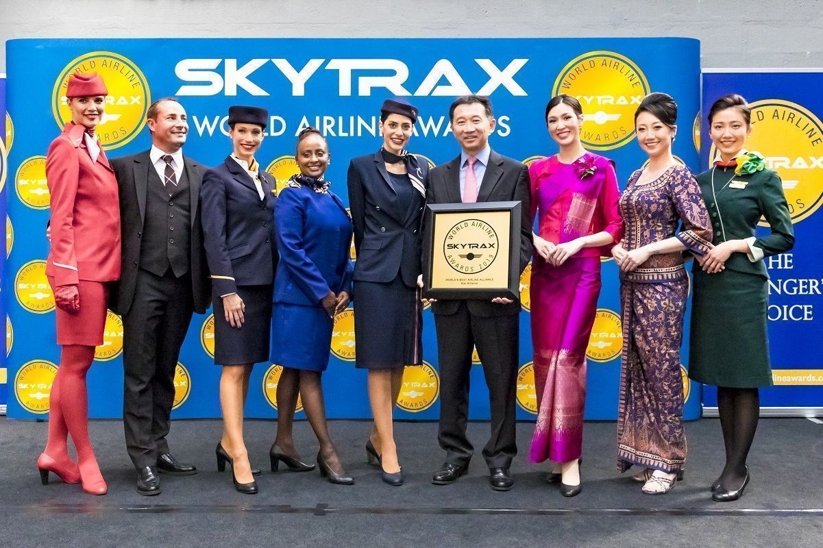 Star Alliance CEO Jeffrey Goh with member airlines cabin crew