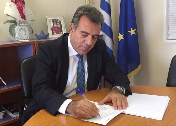Greek Deputy Tourism Minister Manos Konsolas.