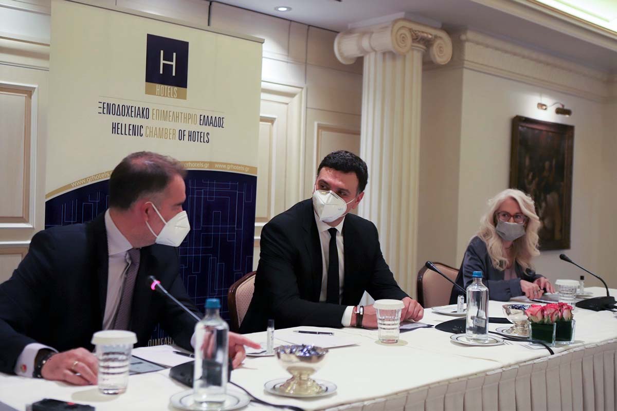 Hellenic Chamber of Hotels (HCH) President Alexandros Vassilikos, Greek Tourism Minister Vasilis Kikilias and Hellenic Chamber of Hotels Managing Director Agni Christidou.