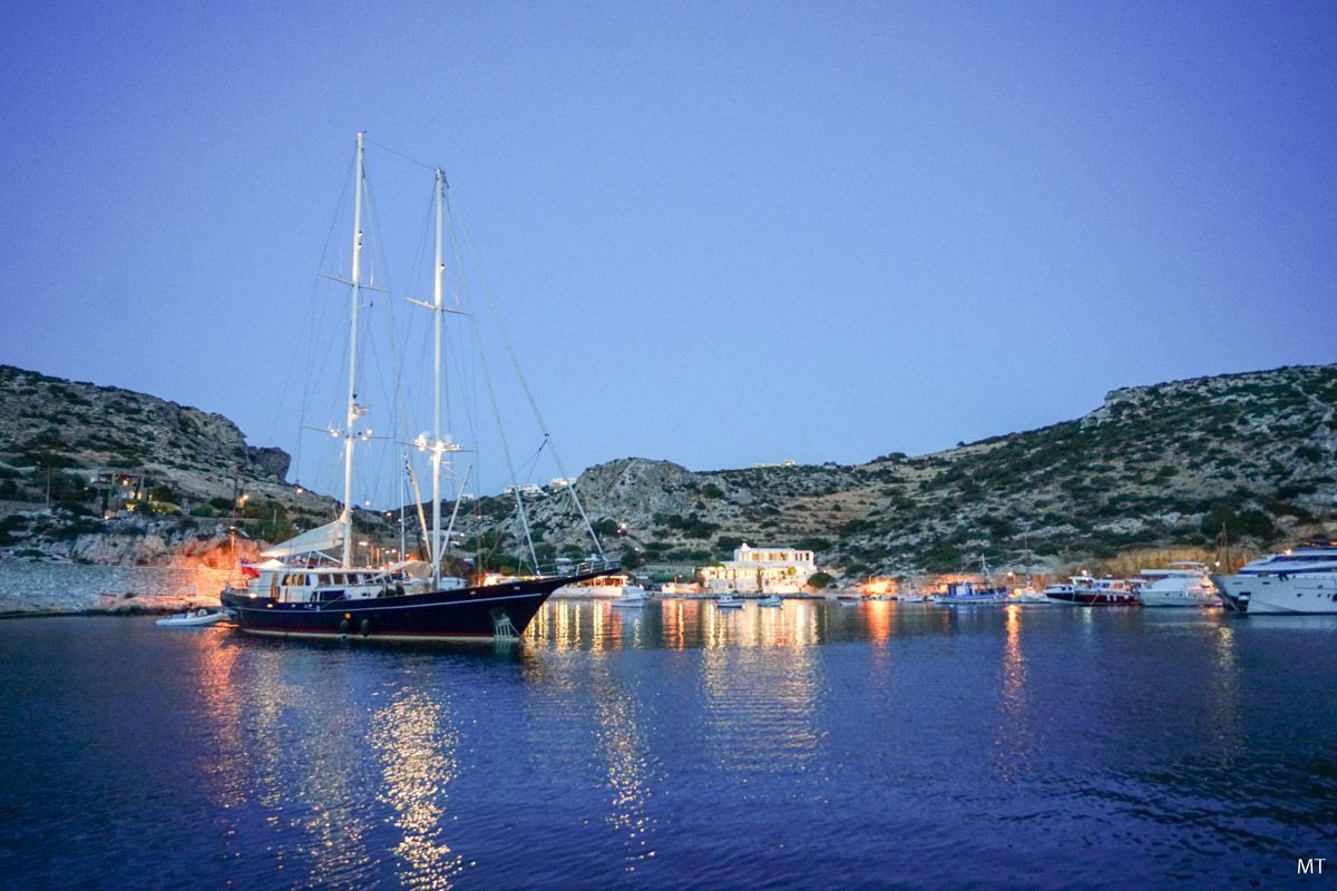 Καλύτερη από την αναμενόμενη ανάκαμψη καταγράφει ο ελληνικός τουριστικός τομέας το 2021