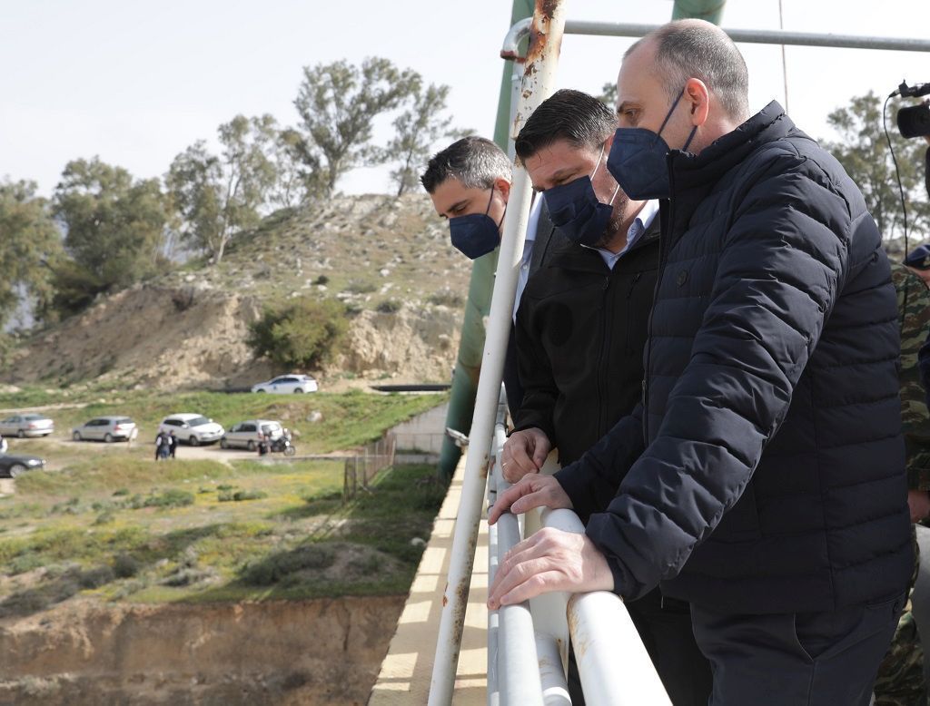 From far left: Deputy Development & Investments Minister Christos Dimas, Deputy National Defense Minister Nikos Hardalias and Deputy Infrastructure Minister George Karagiannis inspecting the works taking place at the Corinth Canal.