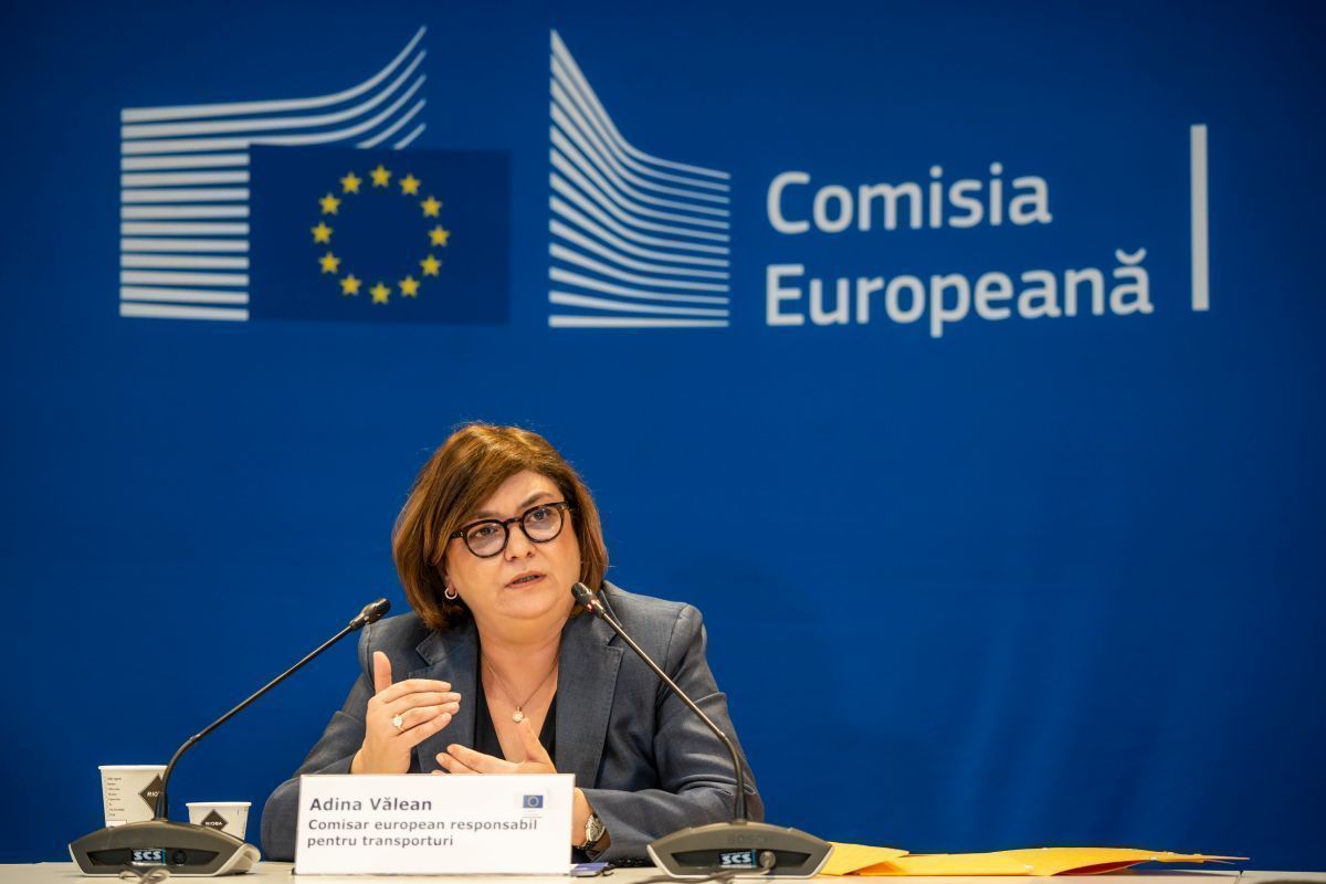 Επίτροπος Μεταφορών Adina Vălean.  Πηγή εικόνας: Ευρωπαϊκή Επιτροπή.  Φωτογράφος: Mihai Barbo