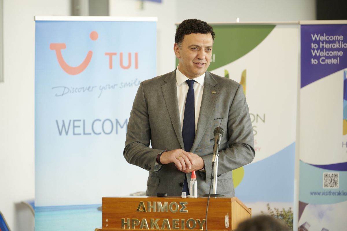Greek Tourism Minister Vassilis Kikilias. Photo source: TUI (© Gregorschläger)