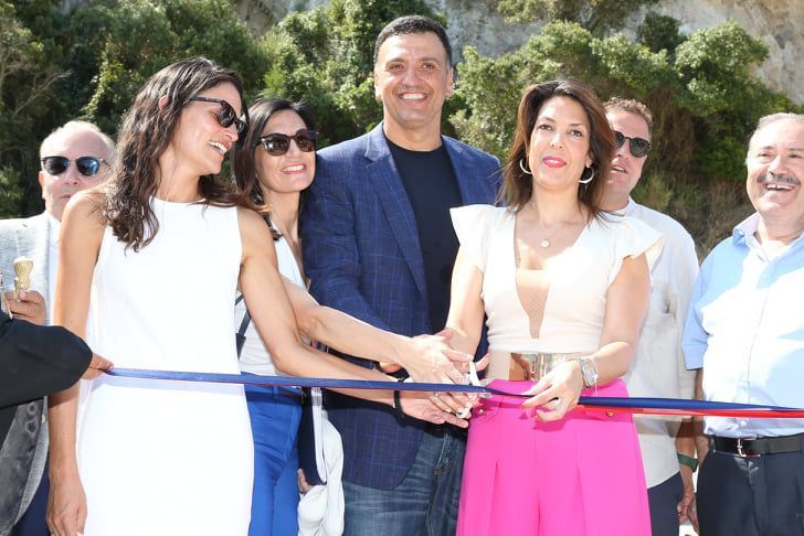 Greek Tourism Minister Vassilis Kikilias at the inauguration ceremony for the new marina on Corfu with Secretary General for Tourism Policy and Development Olympia Anastasopoulou (left) and Corfu Mayor Meropi Hydraiou (right). Photo source: corfu.gr