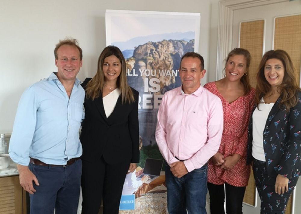 Greek Deputy Tourism Minister Sofia Zacharaki (second from left) with R. Hammond, journalist from Green Traveler; T. Williamson, the Director General of Responsible Travel; V Turner, the Executive Director of the Ionian Environmental Foundation; and Eleni Skarveli, the head of the GNTO office in UK &amp; Ireland.