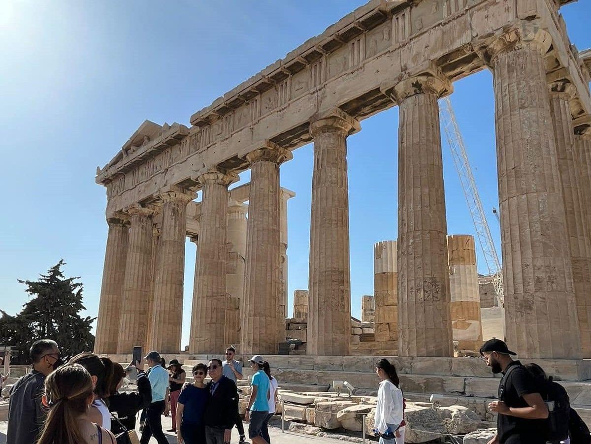 greece tourism revenue