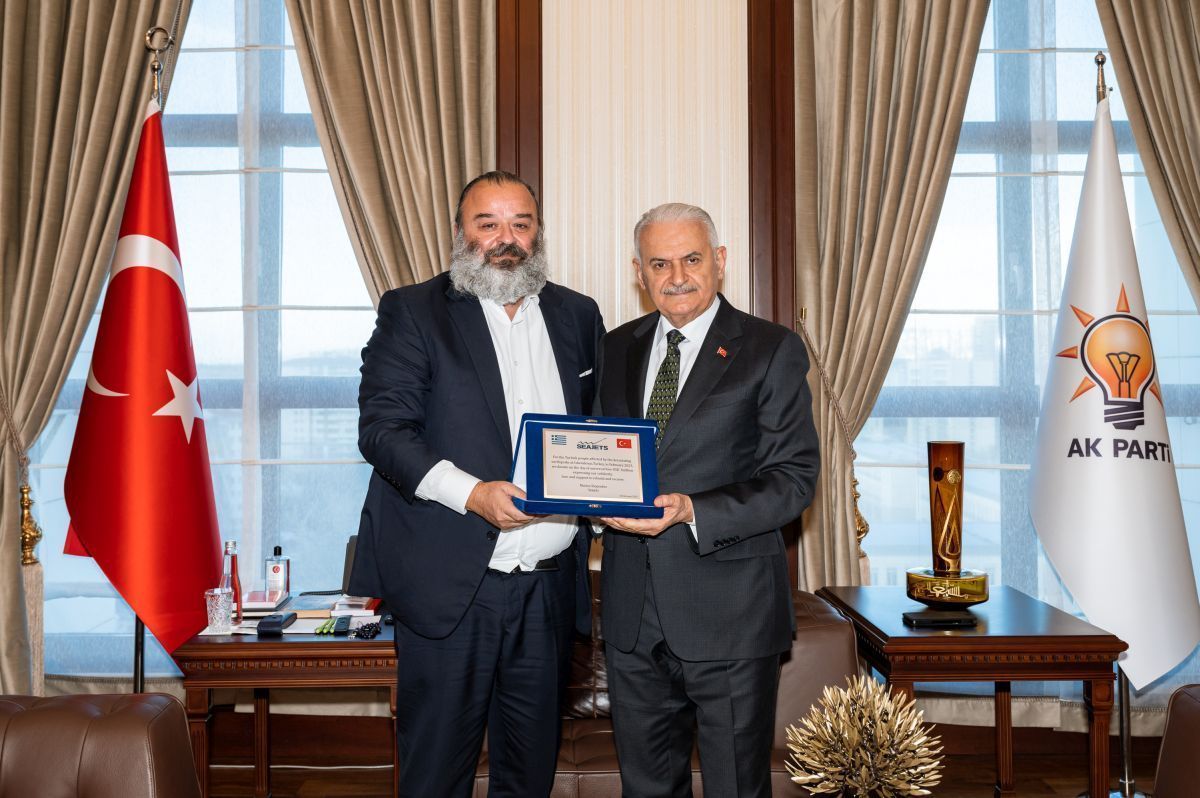 Seajets founder, Marios Iliopoulos with Turkey's former Prime Minister, Binali Yıldırım. Photo source: Seajets