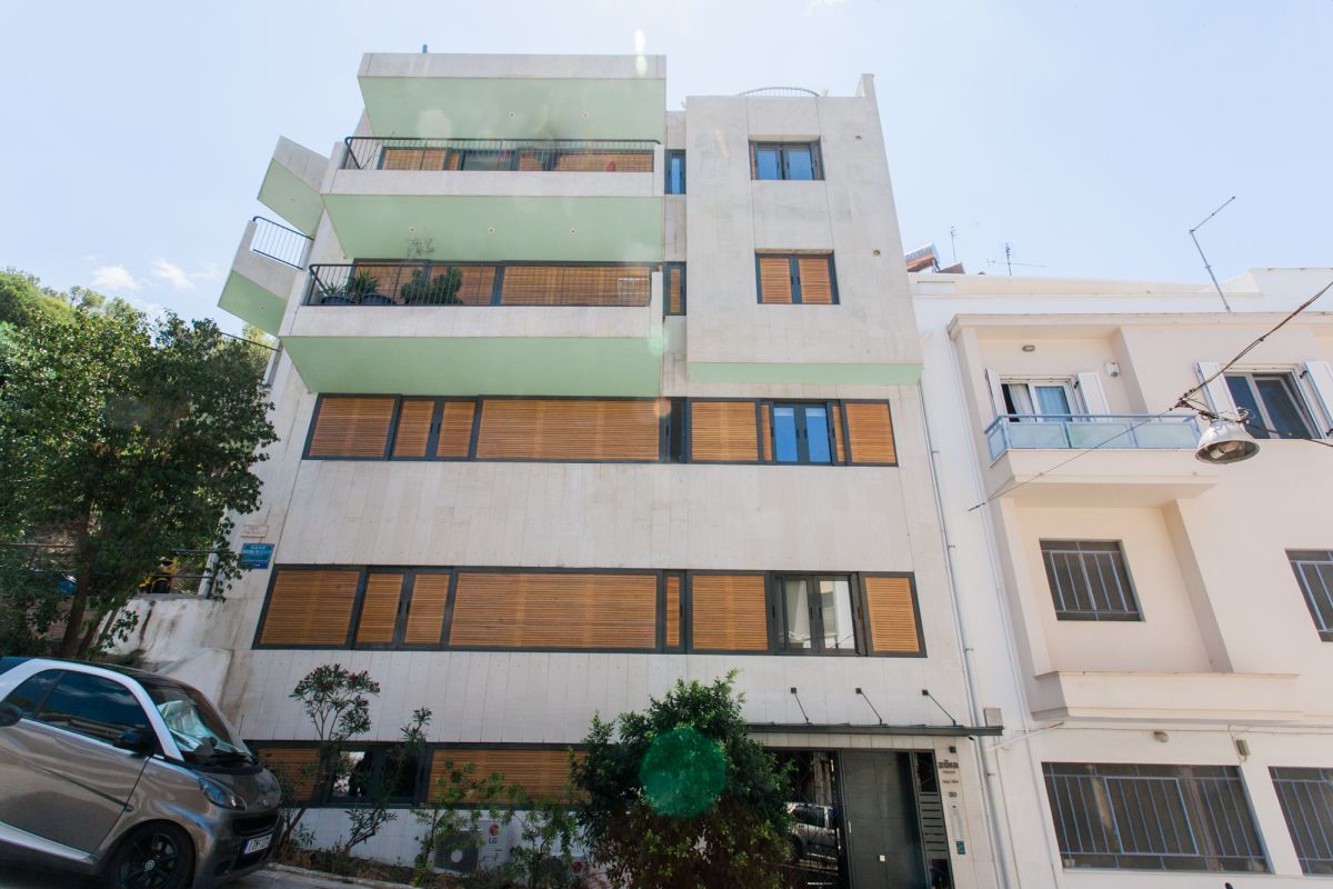 Aparthotel in Kolonaki-Lycabettus hill area, Athens. Photo source: UPSTREET