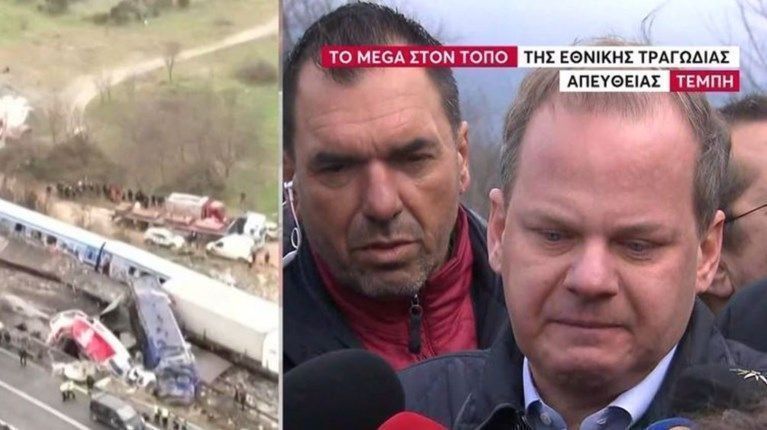 A screenshot of Kostas Karamanlis making statements on Wednesday at the scene of the train accident in Tempi. He resigned from his position as transport minister afterwards.