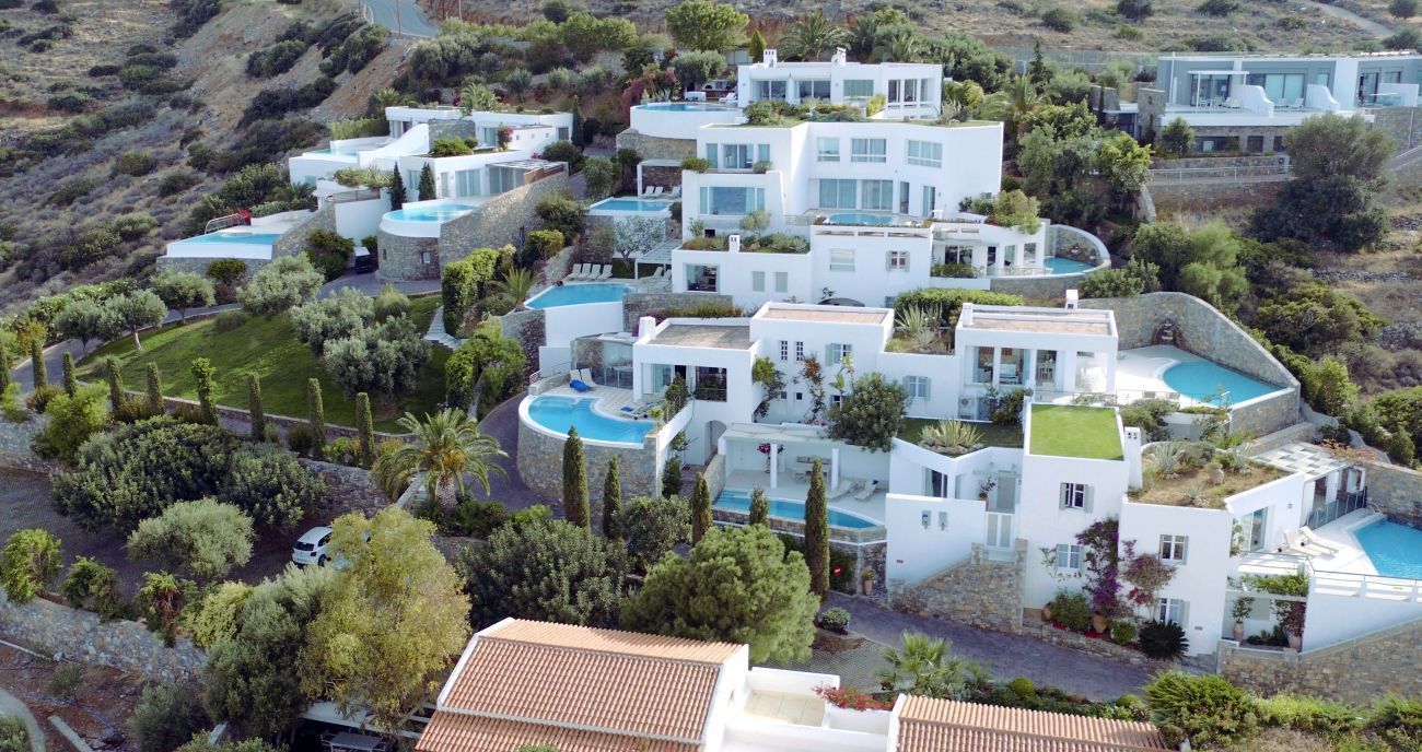 Aerial view of the Elounda Gulf Villas complex on Crete. Photo source: Everty