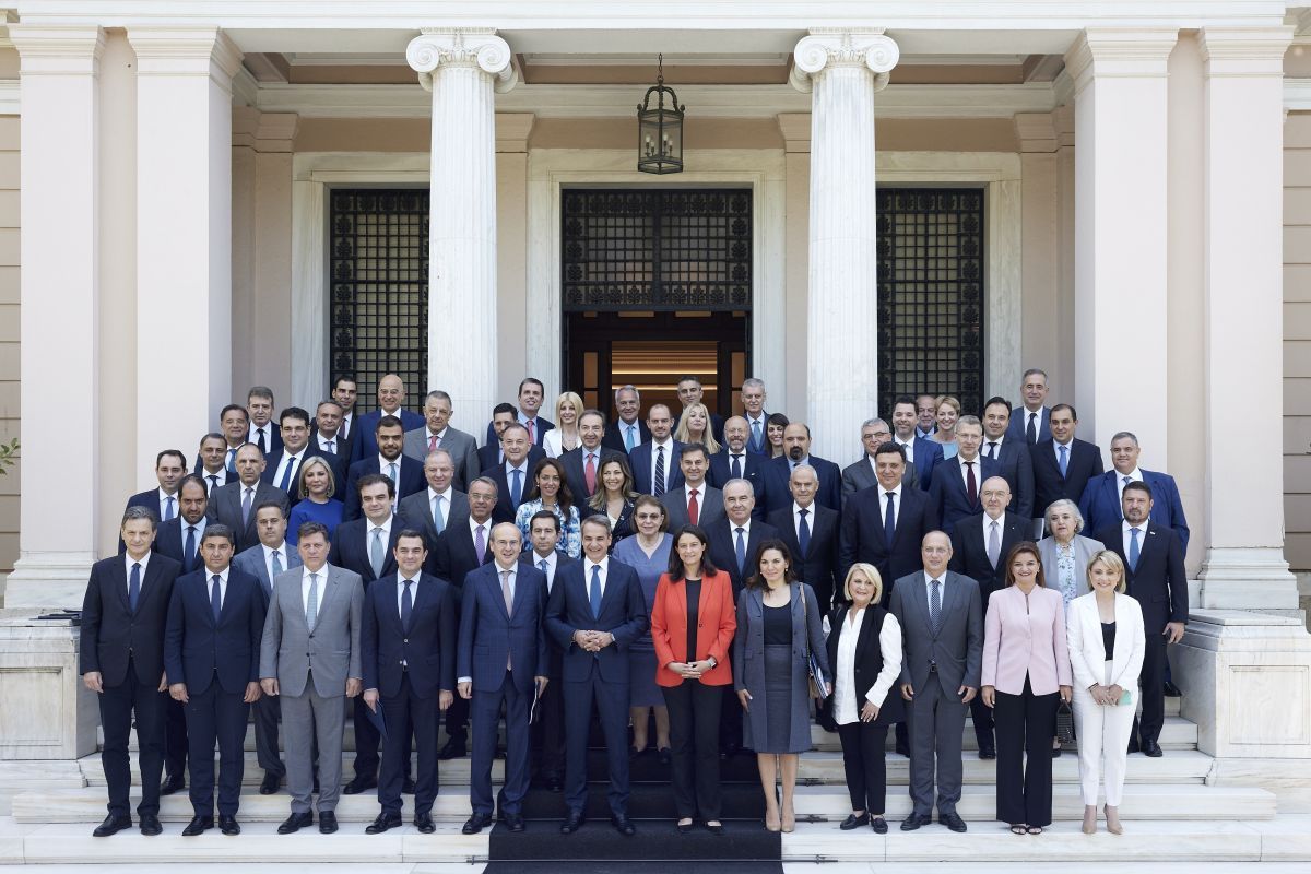 Greek government family photo. Photo source: @PrimeministerGR.
