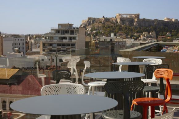Pindaros rooftop bar.  Photo source: Fresh Hotel.