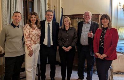 From left: Simon Karythis, CEO Ionian Environment Foundation; Eleni Skarveli, GNTO UK & Ireland Office Director; Claire Shields, country operations manager at Sunsail; Rod Heikell, writer; and Christine Archer, the writer of the guide. Photo source: GNTO