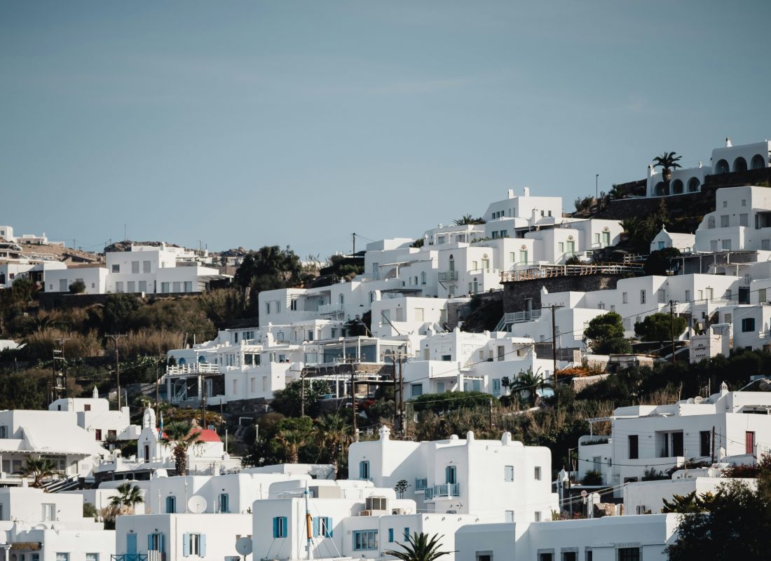 Η Ελλάδα αλλάζει τους κανόνες χρυσής βίζας και αυξάνει τα επενδυτικά όρια