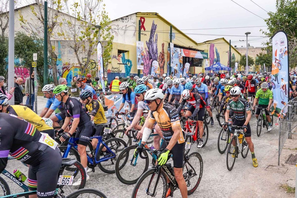 Ο ΕΟΤ προωθεί τον αθλητικό τουρισμό στην Ελλάδα μέσω εκδηλώσεων τρεξίματος και ποδηλασίας