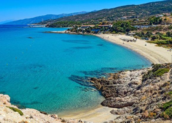 Greece Bans Sunbeds, Umbrellas, Bars on 198 Beaches